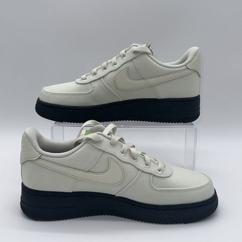 Nike Men's Size 6.5 Air Force 1 '07 LV8 (FJ4160 002) Running Trainer Sneaker - Picture 2 of 6